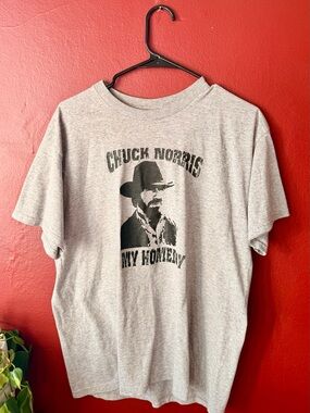 Vintage Chuck Norris Graphic Tee - Size L